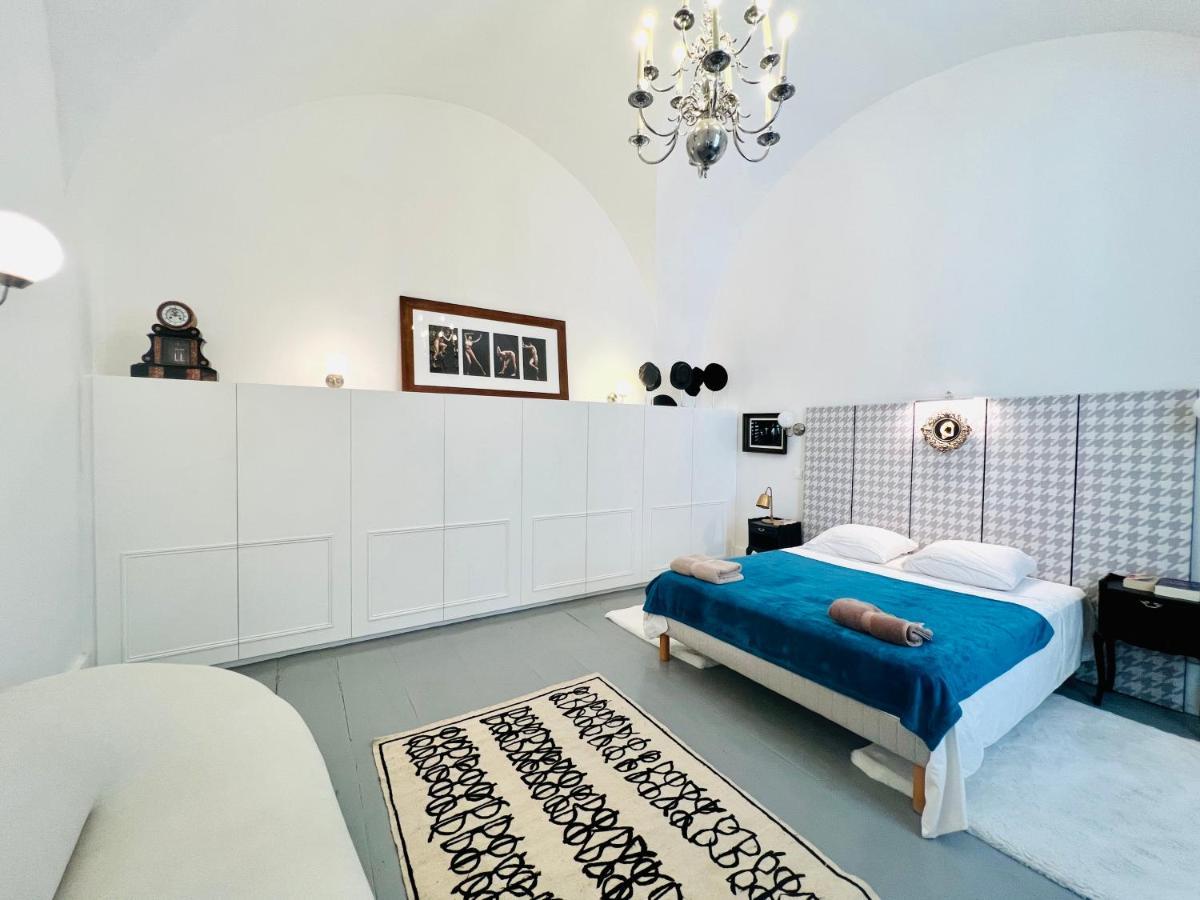 Appartamento Courbet'S Bachelor Pad Montpellier Esterno foto